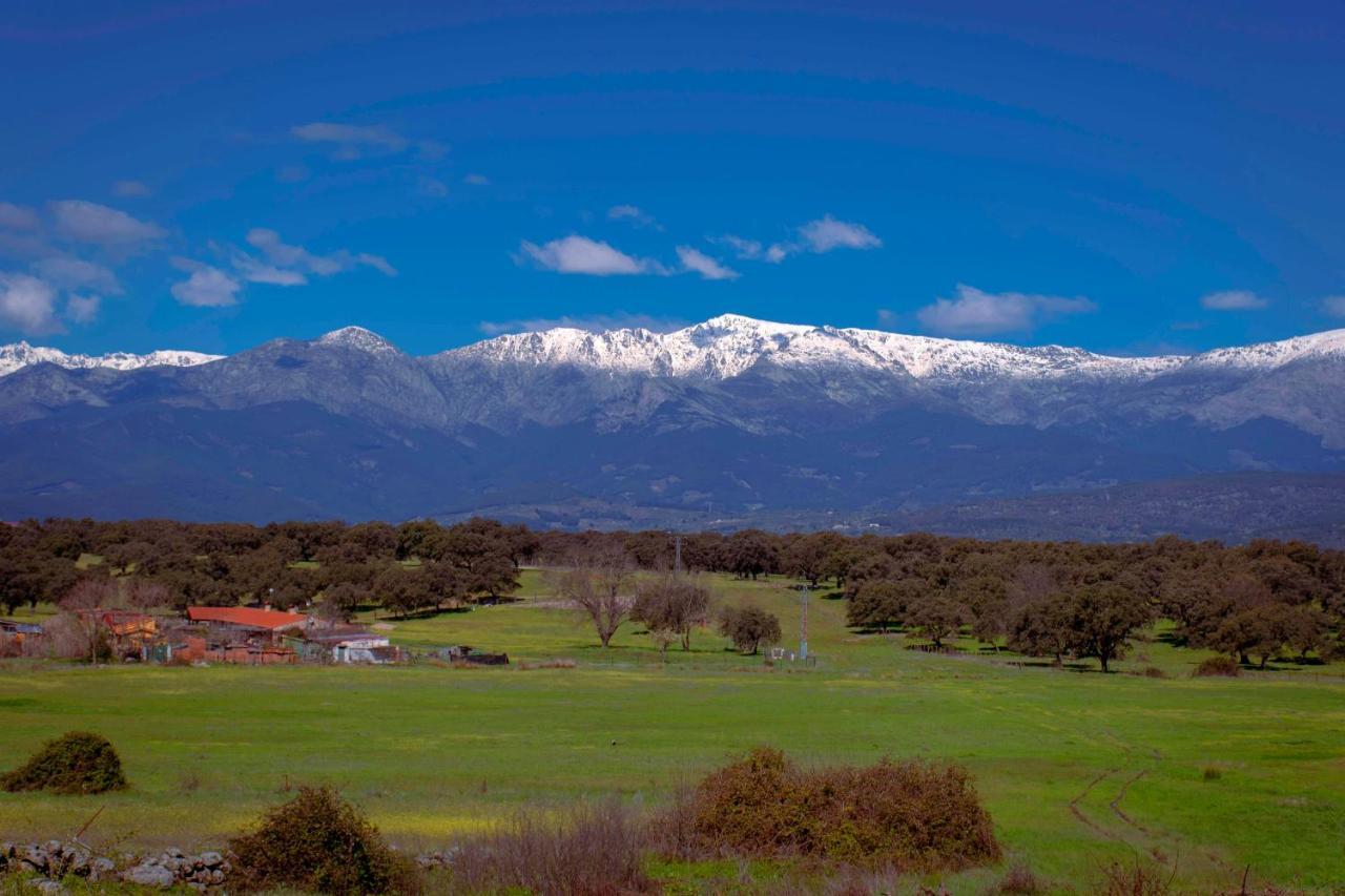 Estrellas De Gredos Аренас де Сан Педро Екстериор снимка